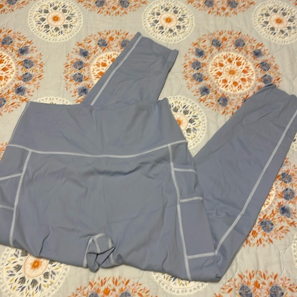 Light Blue Leggings with Double Pockets - Picture 1 of 4
